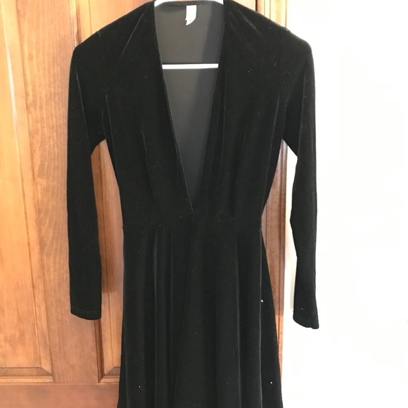 Black Velvet V-Neck Dress - Picture 2 of 8